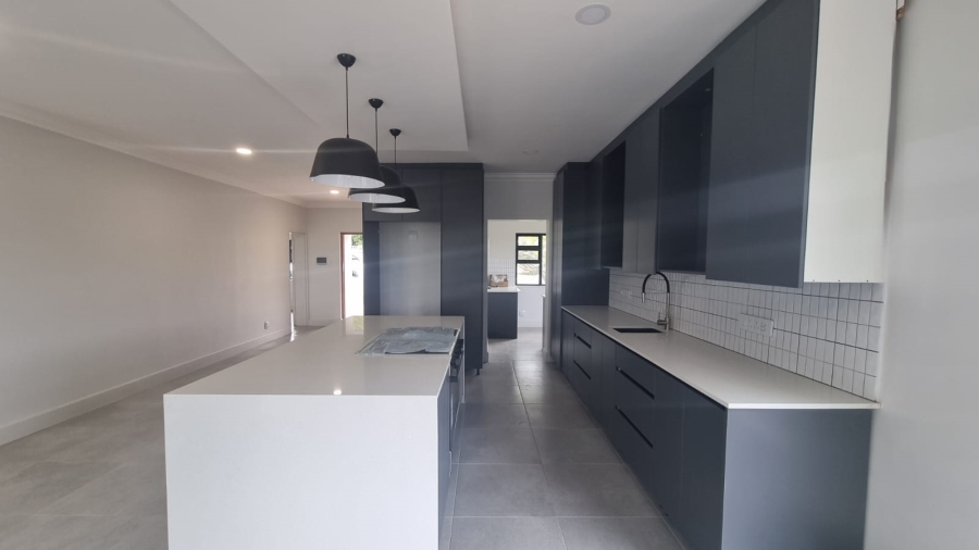 4 Bedroom Property for Sale in Somerset West Western Cape